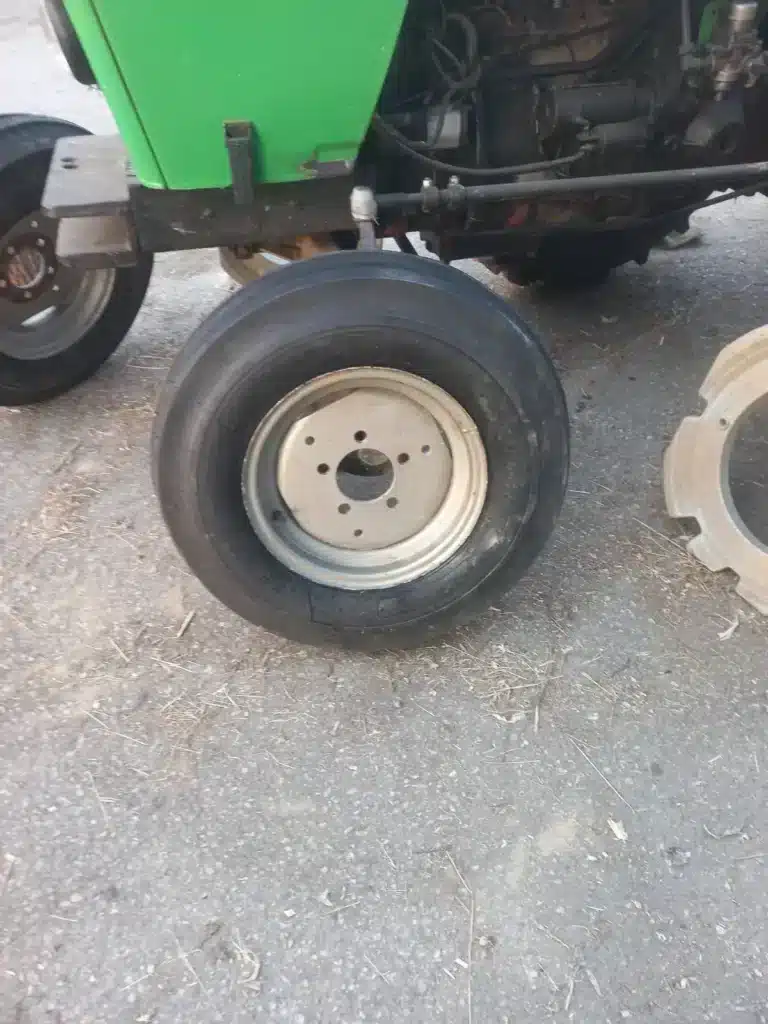 prednje gume 7.50 15 ozka